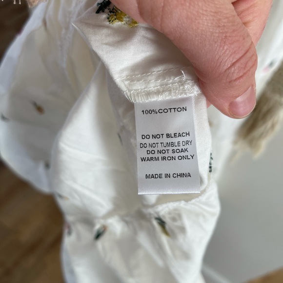 SOLD Ivy City Co Chloe Bloom Dress - Picture 9 of 9